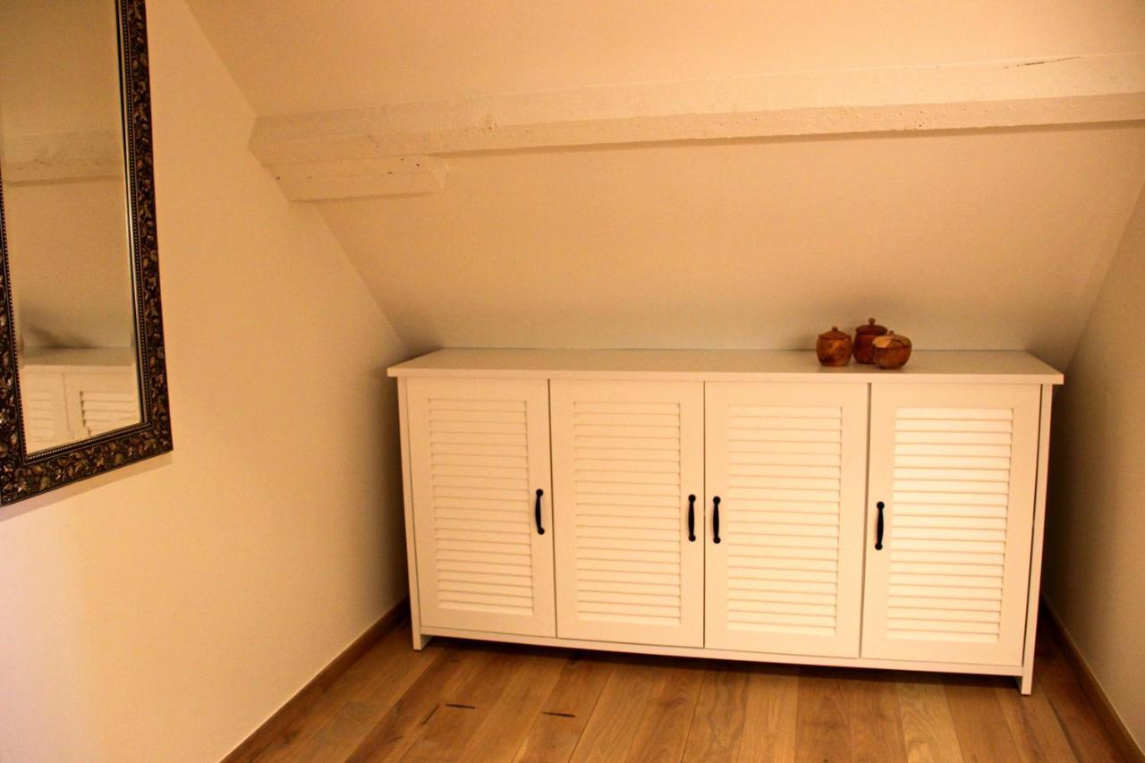 Het Koerhuis Kinrooi Bagian luar foto