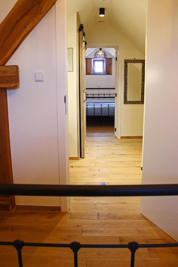 Het Koerhuis Kinrooi Bagian luar foto