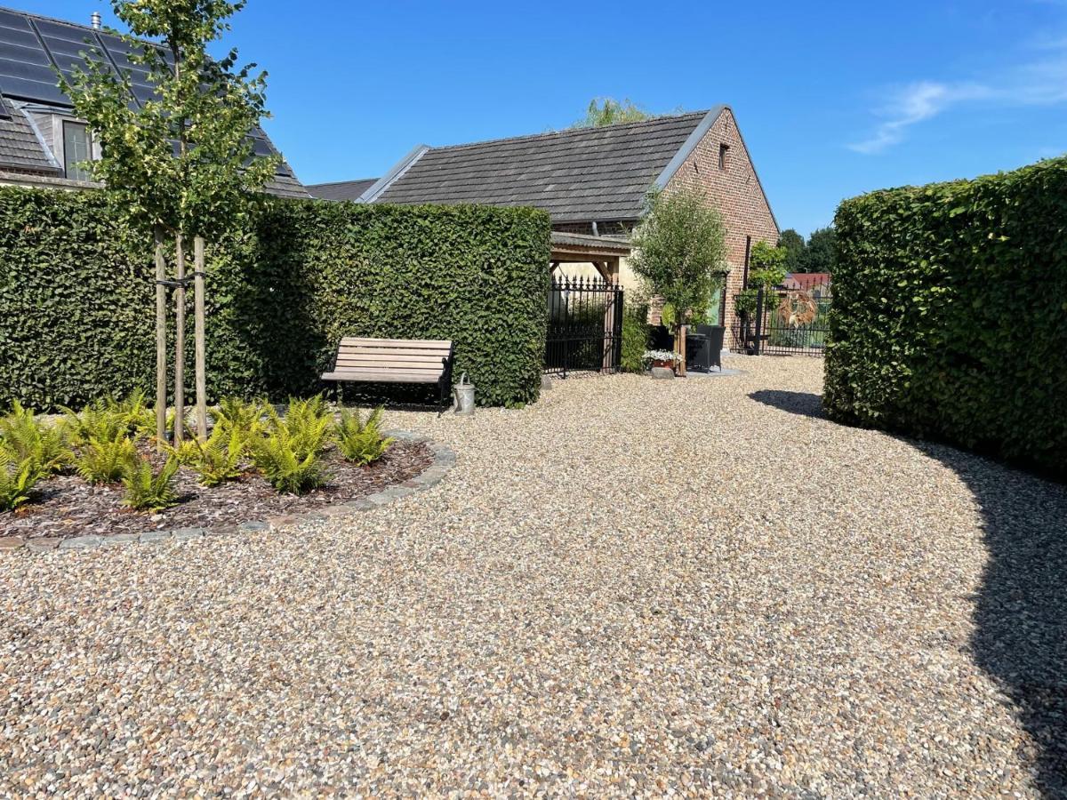 Het Koerhuis Kinrooi Bagian luar foto